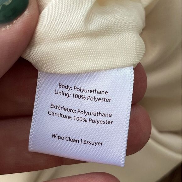 Melie Bianco Ivory Faux Leather Knot Bag NWT - Picture 11 of 16